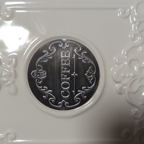 THL Kitchen Canisters - Picture 2 of 6